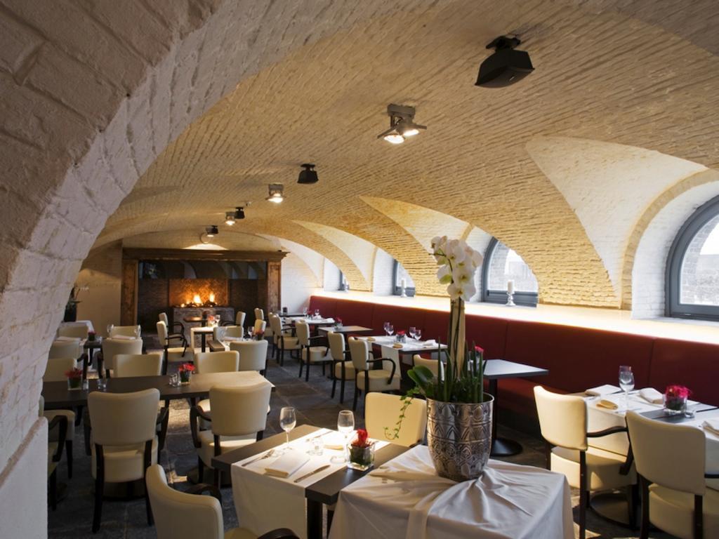 Het Godshuis Hotel Sint-Laureins Eksteriør billede
