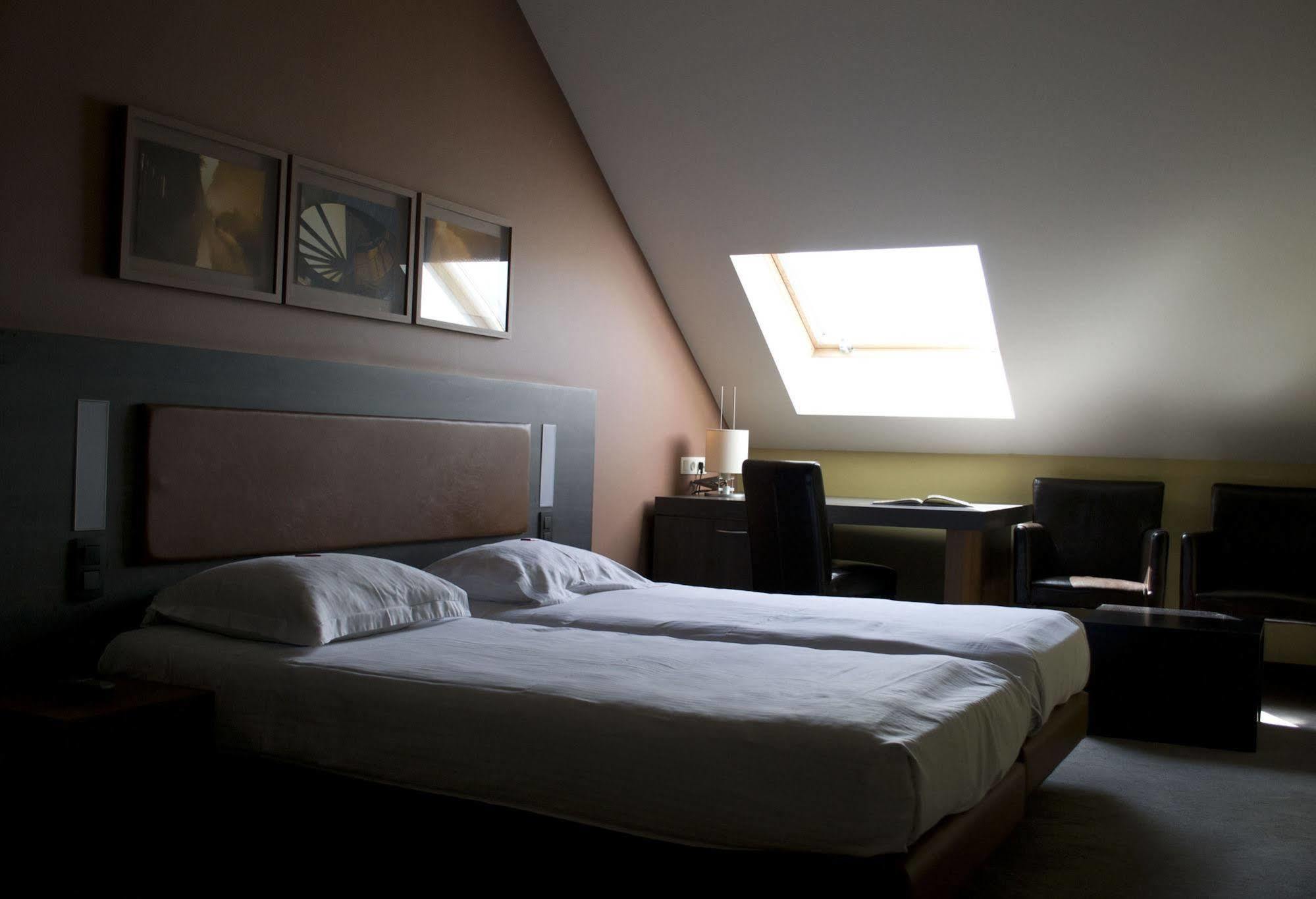 Het Godshuis Hotel Sint-Laureins Eksteriør billede